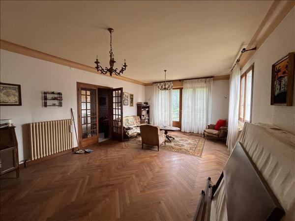 Maison à vendre |  Saint-Girons |  7 pièces | 204 m²