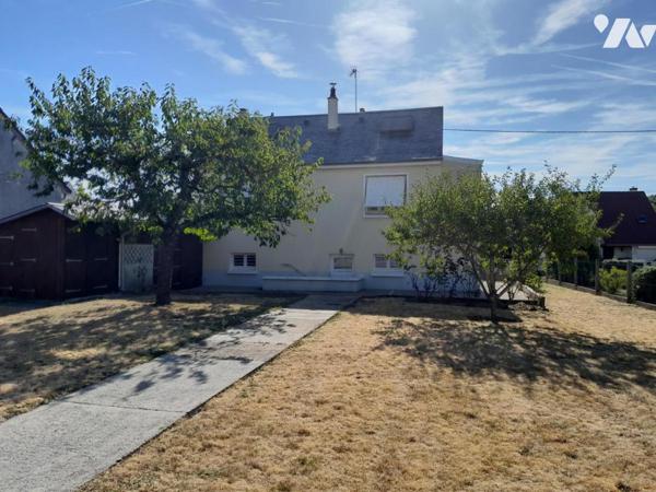 FLEURY LES AUBRAIS - MAISON INDEPENDANTE - 4 PIECES PRINCIPALES  (84,66 m²) BON ETAT - ASCENSEUR