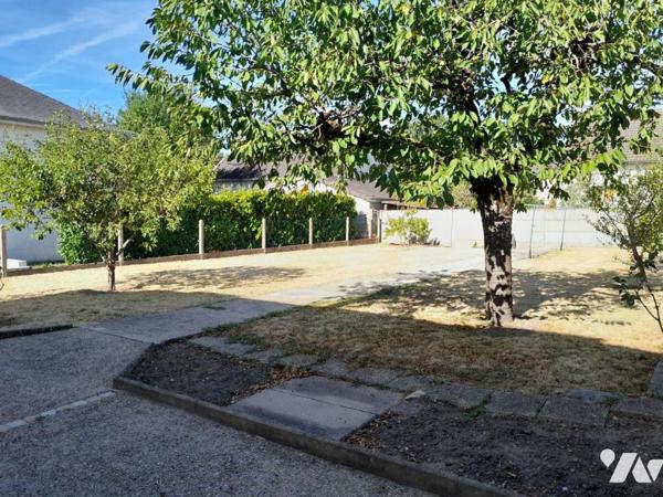 FLEURY LES AUBRAIS - MAISON INDEPENDANTE - 4 PIECES PRINCIPALES  (84,66 m²) BON ETAT - ASCENSEUR