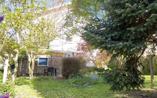 Maison à vendre    5 pièces • 103,44 m2 Saint-Junien