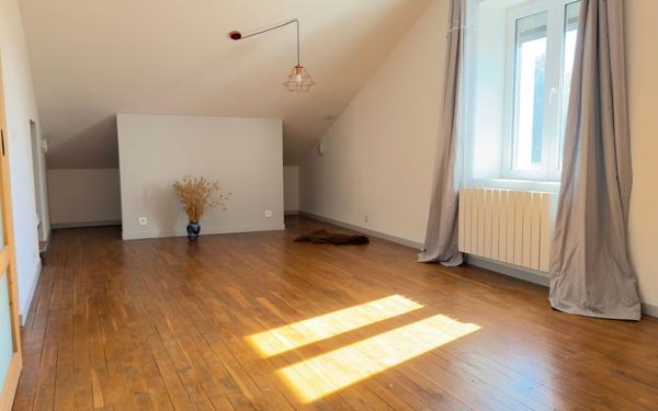Maison à vendre    5 pièces • 103,44 m2 Saint-Junien