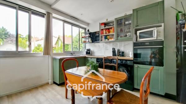 Le Perreux sur Marne- A vendre appartement 2 pièces-Lumineux- bien agencé -2ème étage-Proche bords de Marne- Cave