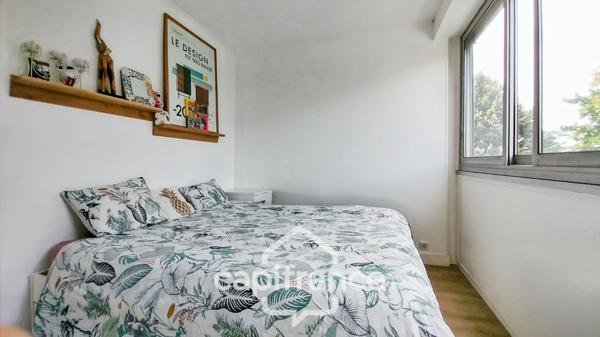 Le Perreux sur Marne- A vendre appartement 2 pièces-Lumineux- bien agencé -2ème étage-Proche bords de Marne- Cave