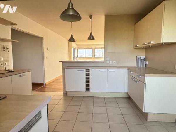 Echirolles, 4p+C dernier etage, terrasse, parking + garage (en sus)