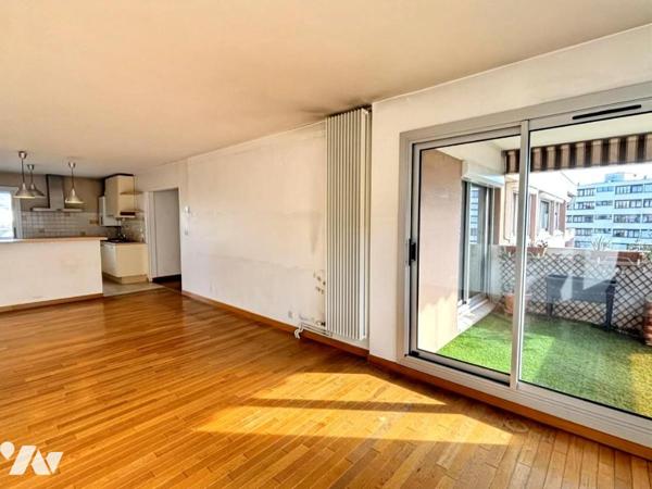 Echirolles, 4p+C dernier etage, terrasse, parking + garage (en sus)