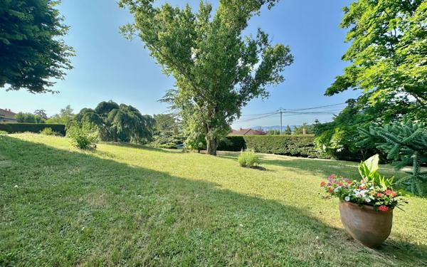 Maison à vendre    6 pièces • 167 m2 Mornant