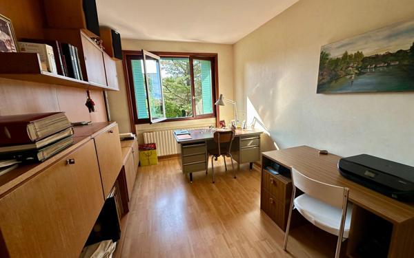 Maison à vendre    6 pièces • 167 m2 Mornant