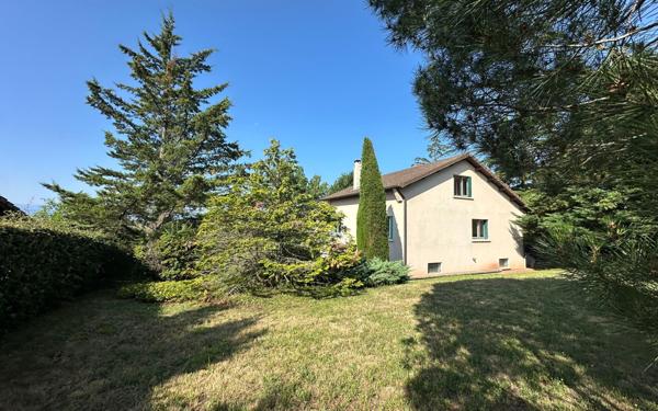 Maison à vendre    6 pièces • 167 m2 Mornant