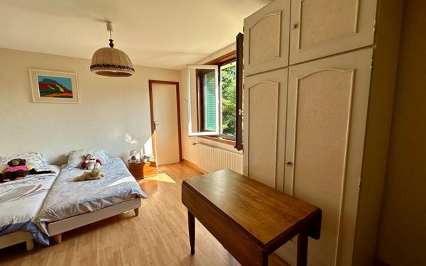 Maison à vendre    6 pièces • 167 m2 Mornant