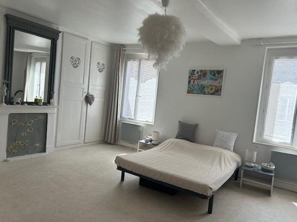 Maison de village à BROU (28160)