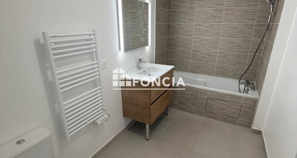 Location Appartement 4 pièces 80.42 m² - Châtenay-malabry 92290
