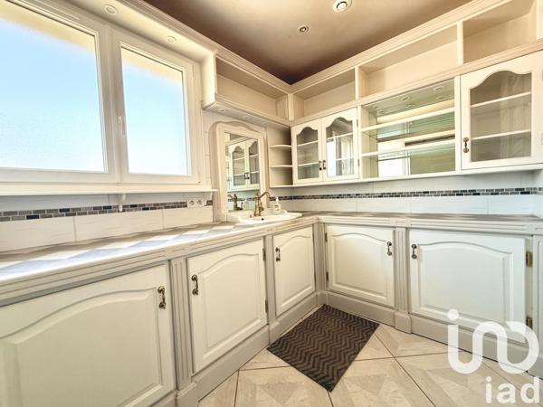 Maison à vendre 5 pièces 156 m² La Villedieu-du-Clain