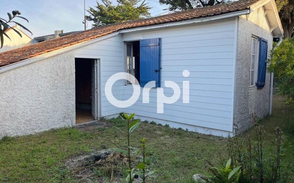 Maison à vendre    2 pièces •  Le Croisic