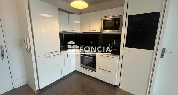 Location Appartement meublé 2 pièces 43.71 m² - Châtenay-malabry 92290