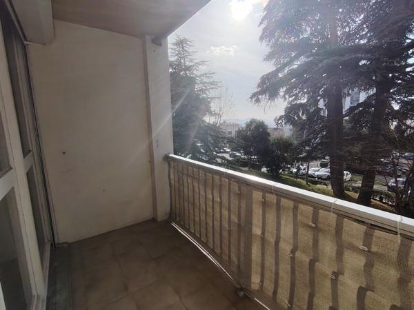 APPARTEMENT TYPE 3 T3 3 PIECES  BALCON CAVE PARKING 13014 MARSEILLE ST JOSEPH