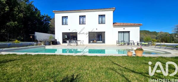 Maison à vendre 5 pièces 157 m² La Crau