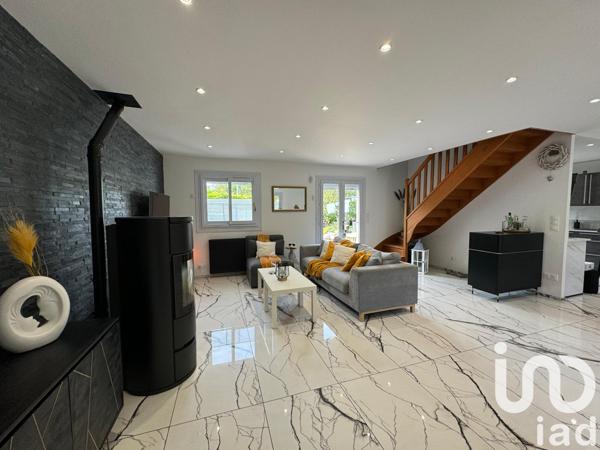 Maison à vendre 6 pièces 136 m² Moret-Loing-et-Orvanne