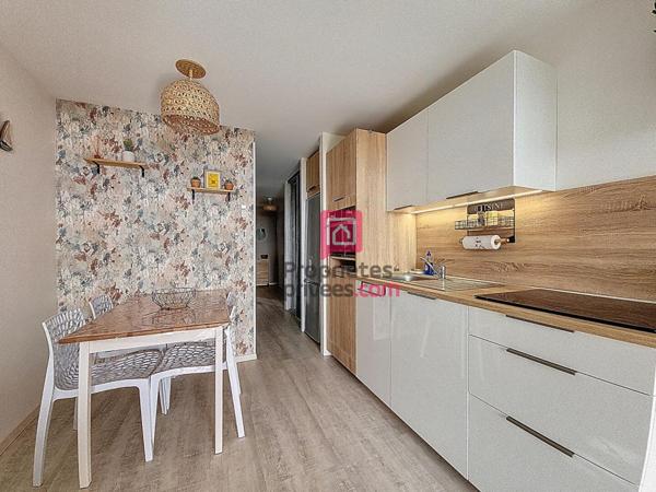 CAP ESTEREL- Appartement 2 pièces VUE MER- Terrasse et Parking