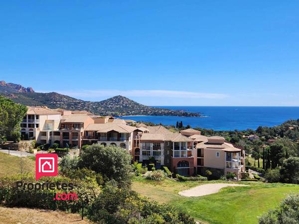 CAP ESTEREL- Appartement 2 pièces VUE MER- Terrasse et Parking