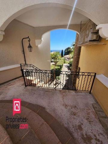 CAP ESTEREL- Appartement 2 pièces VUE MER- Terrasse et Parking