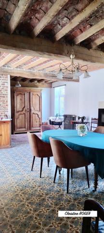 🏡 À Vendre – Superbe Ferme au Carré Rénovée avec Gîtes & Dépendances – Bachy (59830)