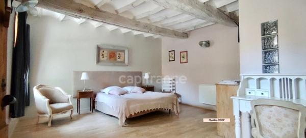 🏡 À Vendre – Superbe Ferme au Carré Rénovée avec Gîtes & Dépendances – Bachy (59830)