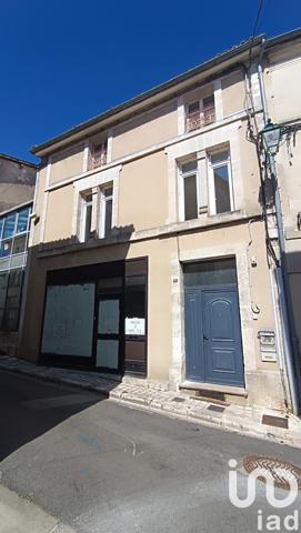 Immeuble à vendre 200 m² Barbezieux-Saint-Hilaire