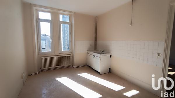 Immeuble à vendre 200 m² Barbezieux-Saint-Hilaire