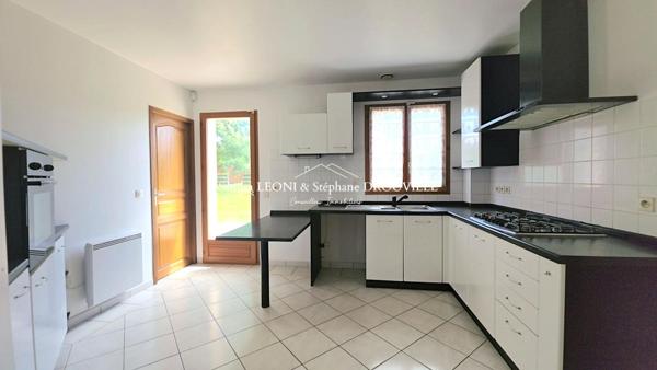PROCHE EPERNON MAINTENON - RAVISSANTE MAISON FAMILIALE de 155 m² - 5 CHAMBRES