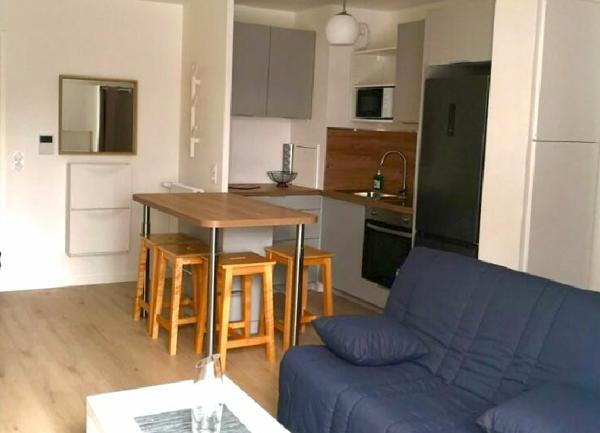 Appartement à louer    1 pièce • 27,79 m2 Chennevières-sur-Marne