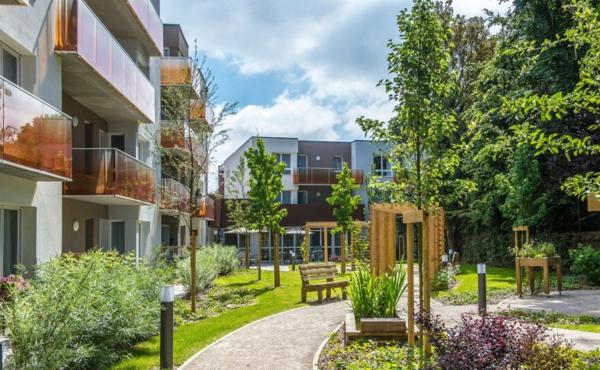 INVESTISSEMENT LOCATIF – TOURCOING – Résidence Seniors Les Jardins d'Arcadie - 5,22 % de rentabilité