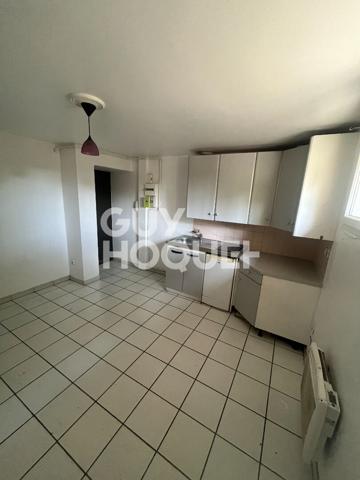 QUARTIER MONTCHAPET : STUDIO  - 20 M² environ