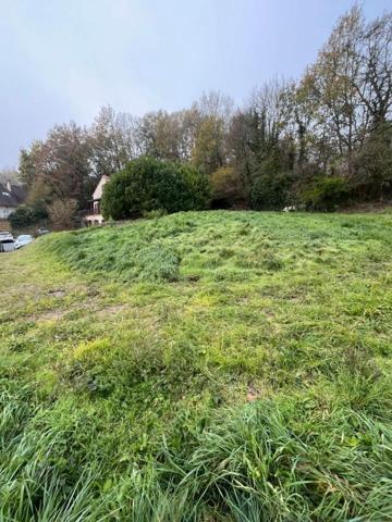 Terrain Champcevinel 1800 m2