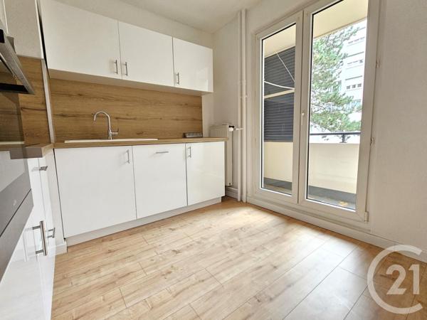 Appartement F5 à vendre  5 pièces - 90,34 m2 MOULINS LES METZ - 57
