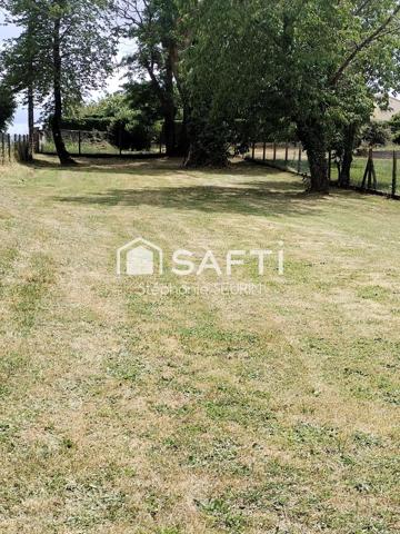 Terrain constructible de 800m²