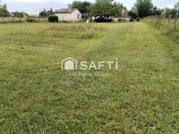 Terrain constructible de 800m²