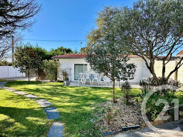 Maison à vendre  8 pièces - 200 m 2   PORNIC  - 44