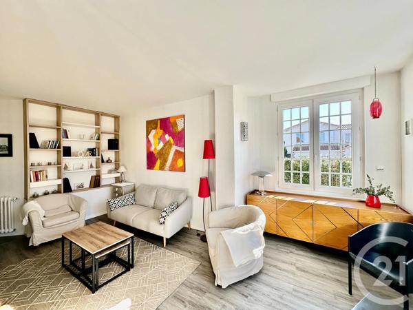 Maison à vendre  8 pièces - 200 m 2   PORNIC  - 44