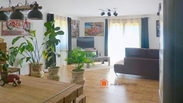 Maison individuelle de plain-pied avec jardin idéale famille