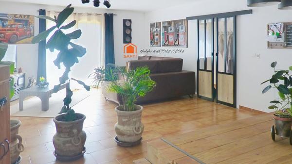 Maison individuelle de plain-pied avec jardin idéale famille