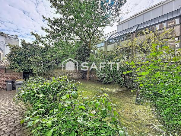 CENTRE VILLE - DERNIER ÉTAGE - 3 PIÈCES 49 m²