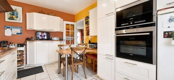 ❤️ Coup de cœur à Andilly (17) : maison familiale avec piscine et fort potentiel