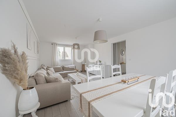 Maison 4 pièces de 78 m² à Aulnay-sous-Bois (93600)