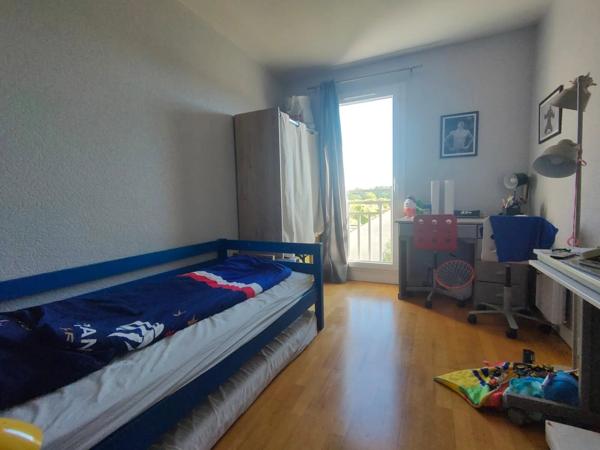 Location                                                      Appartement
                        
                     4 pièces                      82 m2                     à Sucy-en-Brie