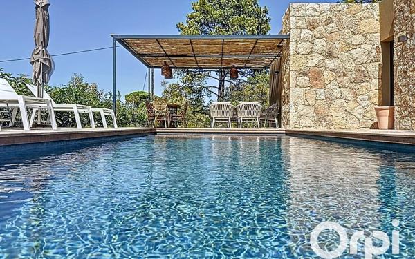 Maison à vendre    4 pièces • 107,50 m2 Porto-Vecchio