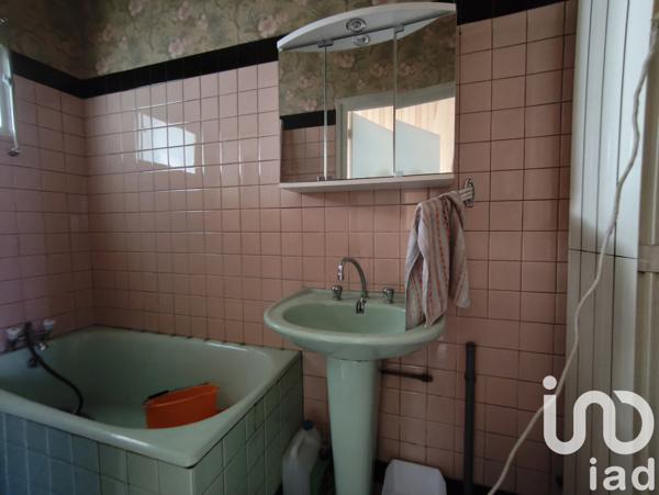 Maison à vendre 3 pièces 70 m² Saint-Just-Sauvage