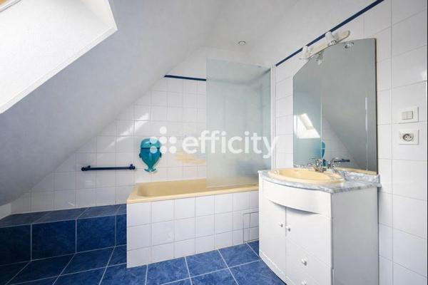 Maison 7 pièces - 160 m² Exclusivité efficity