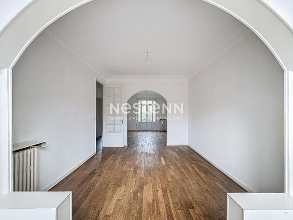 Maison d'exception SECTEUR THERMAL - BLANDAN - ARTEM - garage fermé - jardin privatif - 5 chambres