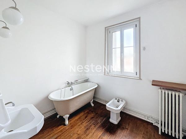 Maison d'exception SECTEUR THERMAL - BLANDAN - ARTEM - garage fermé - jardin privatif - 5 chambres