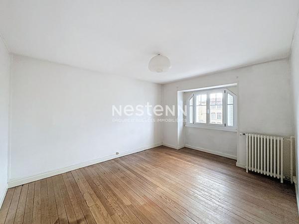 Maison d'exception SECTEUR THERMAL - BLANDAN - ARTEM - garage fermé - jardin privatif - 5 chambres